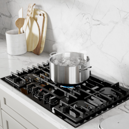 Bosch 800 Series 30-Inch Gas Cooktop in black stainless steel with 5 burners