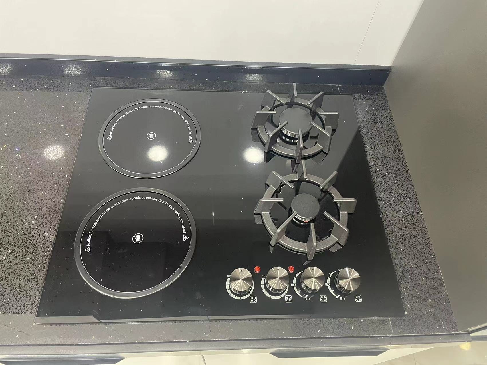 CAAB Home Delight Built-In Smooth Surface Gas and Electric Cooktop with 2 Gas and 2 Electric Burner