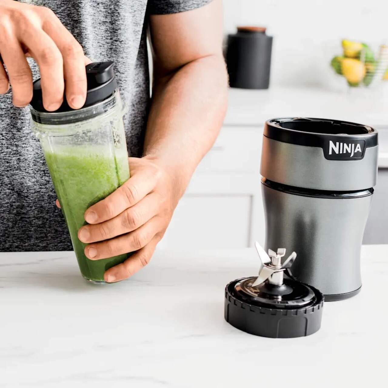 CAAB Home Delight Ninja® Nutri Personal Blender with 2 Travel Jars, Silver, 591mL