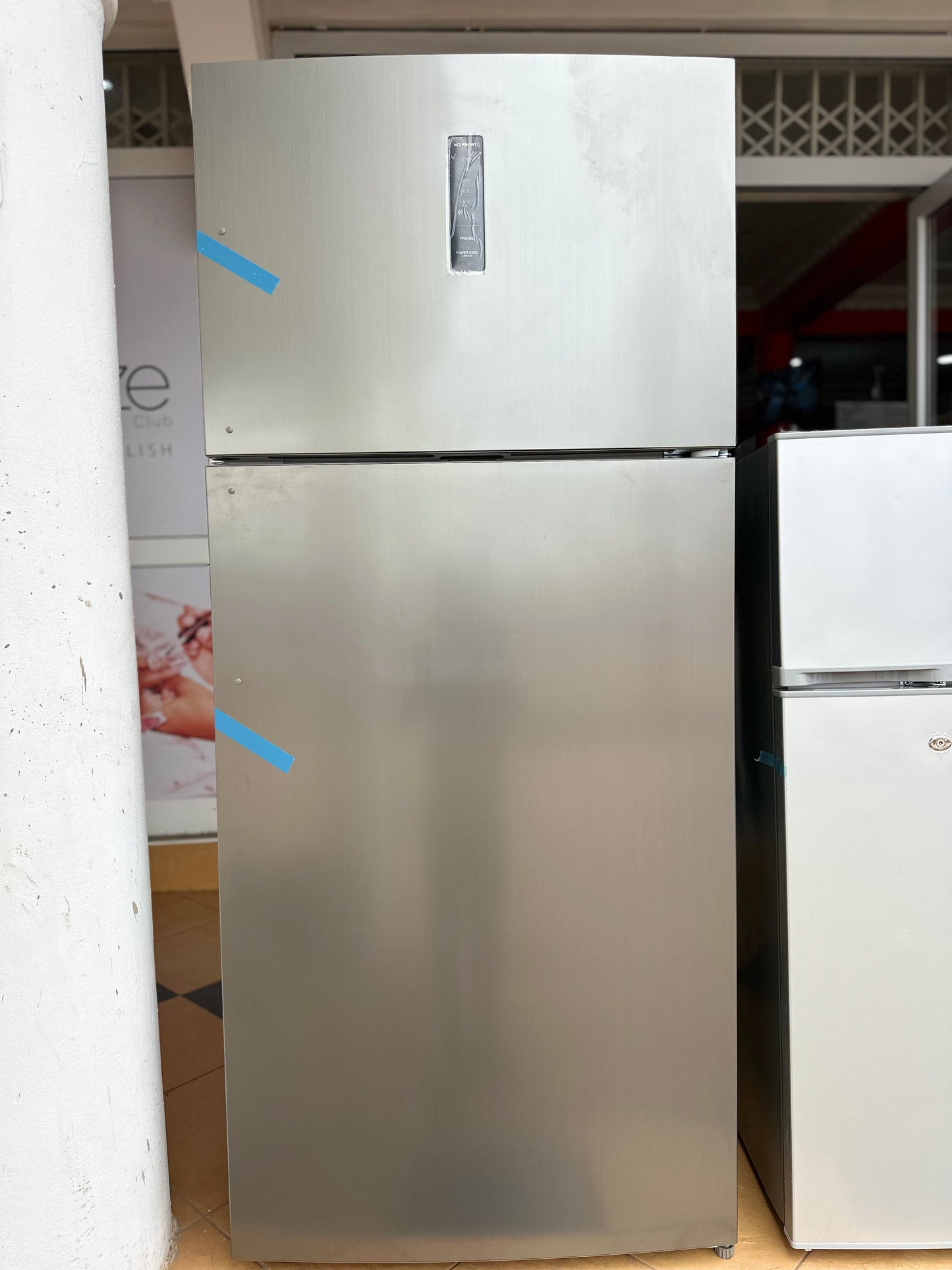 CAAB Home Delight Top Freezer Refrigerator with Multi-Air Flow in Stainless Steel